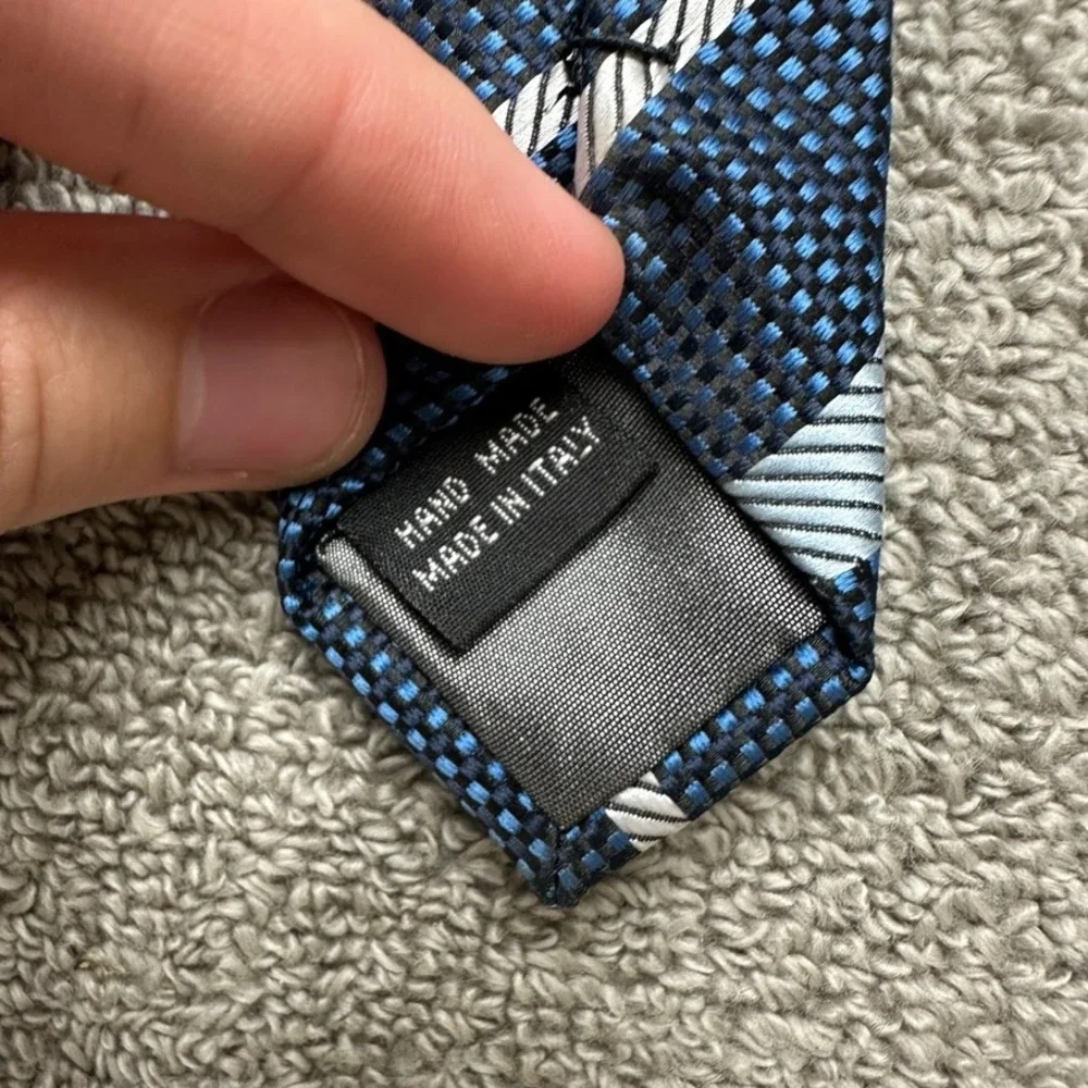 Mario Zegnoti Mens Silk Necktie Blue Striped Hand Made in Italy Business Tie